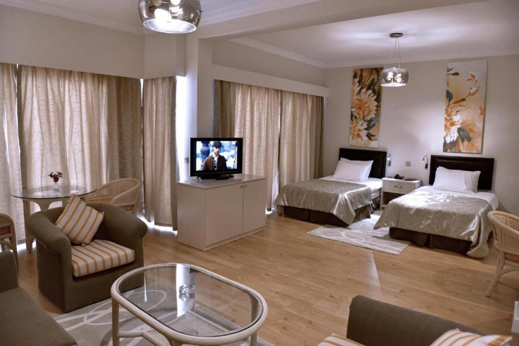 Jasmine Court Hotel Kyrenia  Room photo