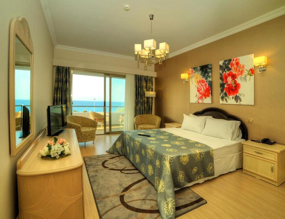 Jasmine Court Hotel Kyrenia  Exterior photo