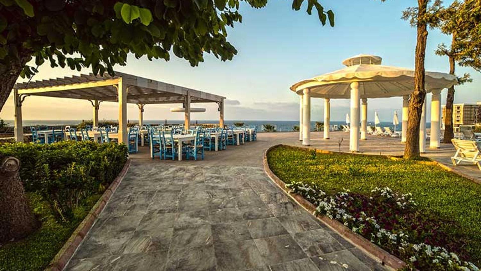 Jasmine Court Hotel Kyrenia  Exterior photo